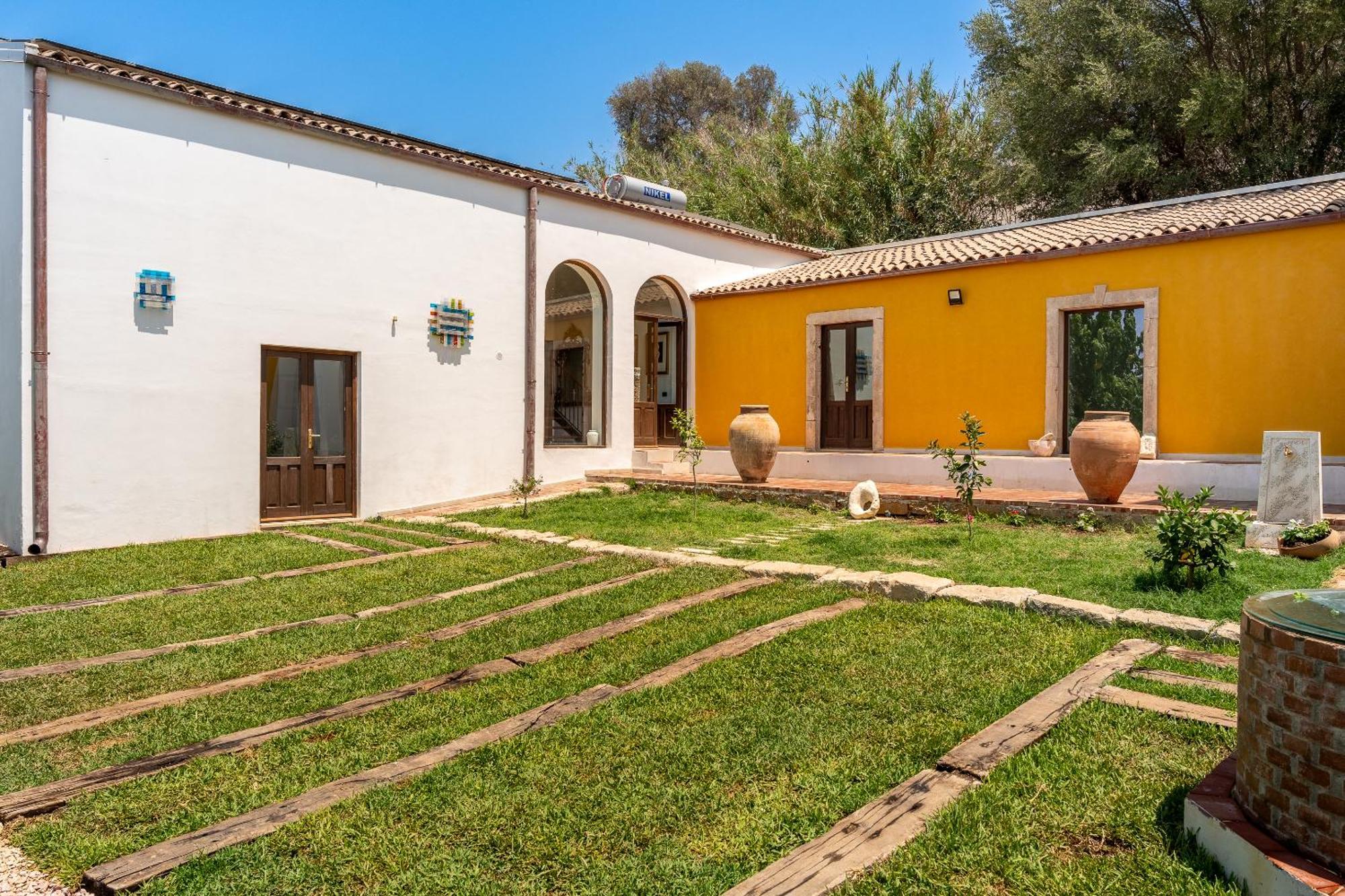 Апартаменты Sogno Di Giove Con Piscina By Wonderful Italy Сиракузы Экстерьер фото